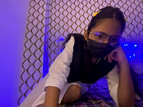 Snapshot of dubyzubygirl chatting on October 10, 2025, 5:25 pm dubyzubygirl online show from October 10, 2025, 5:25 pm