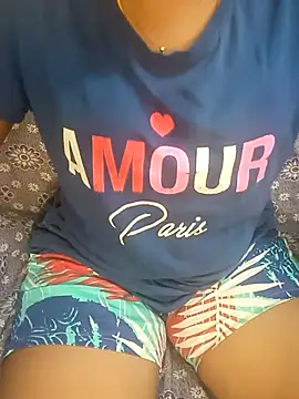 Snapshot of tamil_thaara03 chatting on October 24, 2025, 4:28 pm tamil thaara03 online show from October 24, 2025, 4:28 pm