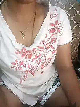 Snapshot of tamil_thaara03 chatting on November 29, 2025, 4:40 pm tamil thaara03 online show from November 29, 2025, 4:40 pm