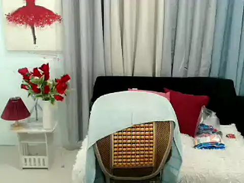 xAsianTOPModelx online show from November 3, 2025, 10:30 am