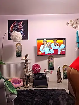 Snapshot of KirraWhite chatting on October 25, 2025, 5:57 pm KirraWhite online show from October 25, 2025, 5:57 pm