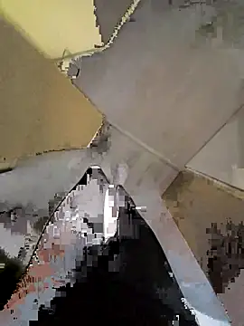 Snapshot of rezzzze chatting on October 22, 2025, 9:20 am rezzzze online show from October 22, 2025, 9:20 am