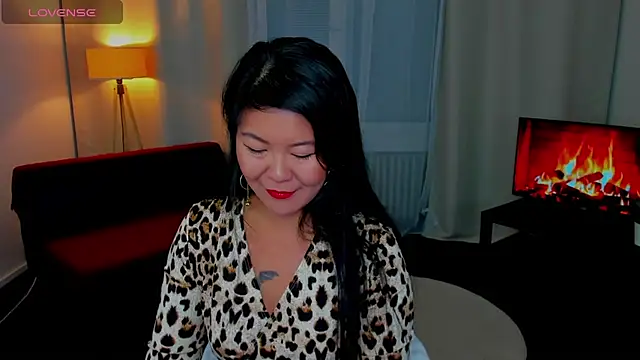 BeckySunday online show from October 17, 2025, 5:55 am