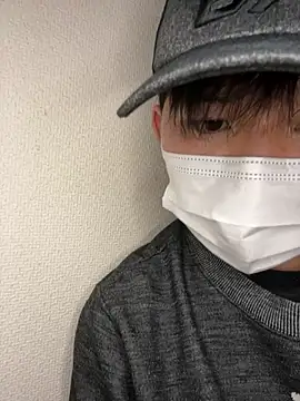 kumatan3434 online show from November 3, 2025, 4:54 pm