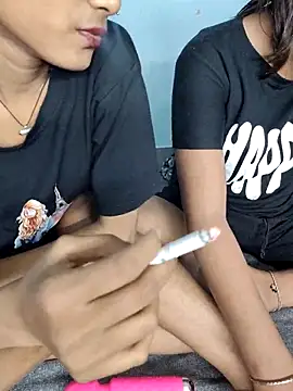 Unique girls90 online show from March 7, 2026, 1:49 pm