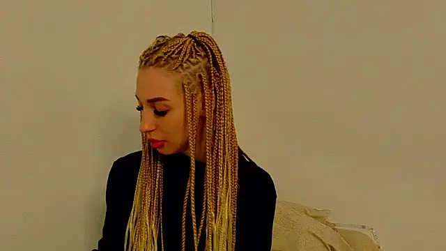 Sia a online show from December 17, 2025, 6:29 am