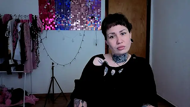 Snapshot of Senorita__Dakota chatting on November 13, 2025, 12:42 pm Senorita Dakota online show from November 13, 2025, 12:42 pm