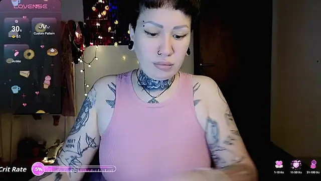 Snapshot of Senorita__Dakota chatting on November 19, 2025, 5:18 am Senorita Dakota online show from November 19, 2025, 5:18 am