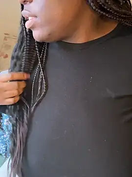 Snapshot of nanaisbackk chatting on January 18, 2026, 1:47 pm nanaisbackk online show from January 18, 2026, 1:47 pm