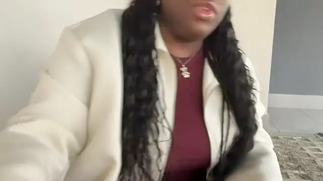 Snapshot of nanaisbackk chatting on December 20, 2025, 8:17 am nanaisbackk online show from December 20, 2025, 8:17 am