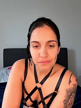 LaPetiteKim online show from January 12, 2026, 12:56 pm