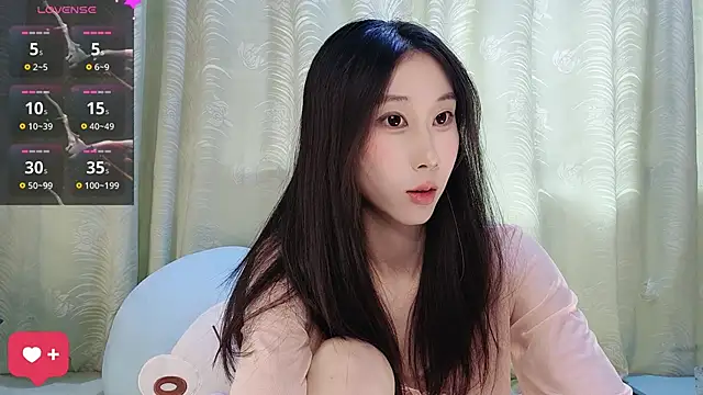 Snapshot of kindbee chatting on October 29, 2025, 1:15 am kindbee online show from October 29, 2025, 1:15 am