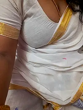 Tamil Ammani online show from December 2, 2025, 11:28 pm