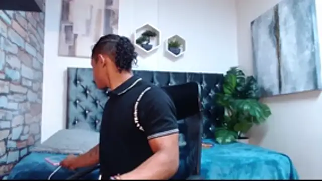 Snapshot of casike1 chatting on November 11, 2025, 12:16 am casike1 online show from November 11, 2025, 12:16 am