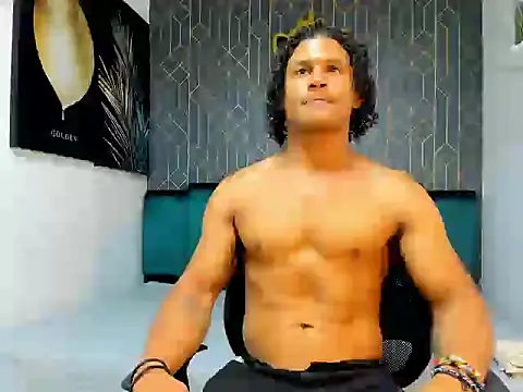 Snapshot of casike1 chatting on November 12, 2025, 11:30 pm casike1 online show from November 12, 2025, 11:30 pm