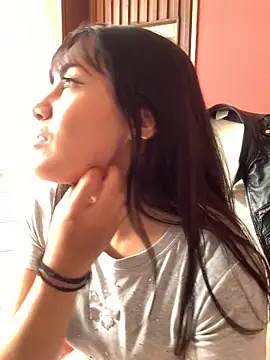 LunaMartinez Pink online show from October 11, 2025, 12:39 pm