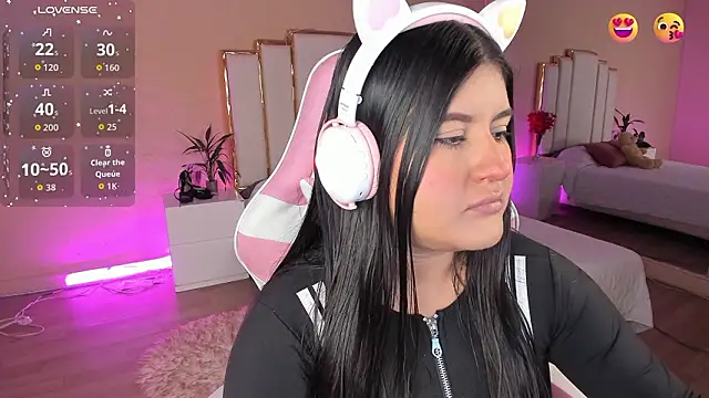 AnnaSwift  online show from March 10, 2026, 12:53 pm