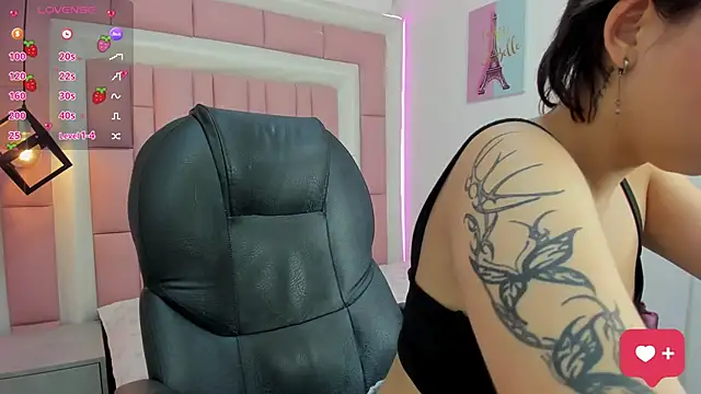 Snapshot of Klaret_Toy chatting on November 13, 2025, 12:53 pm Klaret Toy online show from November 13, 2025, 12:53 pm