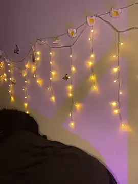 SaraMistick online show from March 17, 2026, 11:13 am