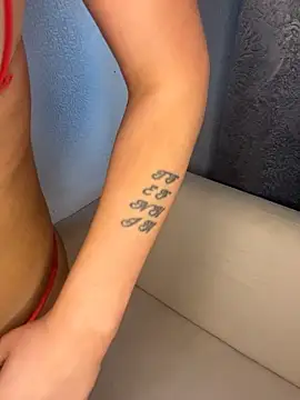 LolaReaX online show from February 28, 2026, 11:21 am