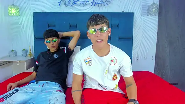 Youngs Wild online show from April 3, 2026, 12:17 am