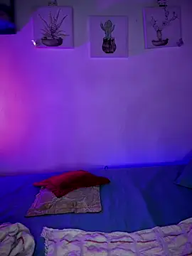 Snapshot of Solaangel_ chatting on November 22, 2025, 11:03 pm Solaangel online show from November 22, 2025, 11:03 pm