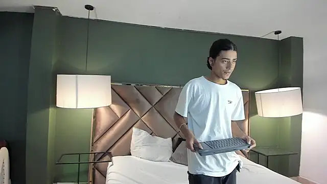 Dickie Dicking online show from November 26, 2025, 8:53 pm