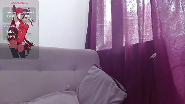 JuliethaFox online show from June 20, 2026, 4:34 pm