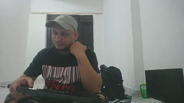 Meloncillo and Babyliss99 online show from April 8, 2026, 6:09 pm