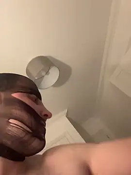 Wearpantyhosenorfolk online show from February 21, 2026, 1:07 am