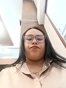 Snapshot of Italia_12 chatting on November 19, 2025, 2:28 pm Italia 12 online show from November 19, 2025, 2:28 pm