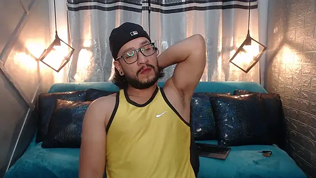 Ethan w12 online show from October 15, 2025, 1:04 am