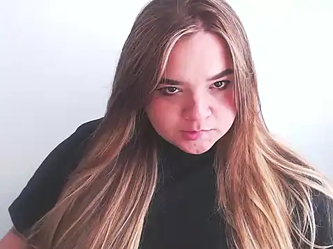 Snapshot of yourbbwfavorite chatting on October 27, 2025, 9:16 pm yourbbwfavorite online show from October 27, 2025, 9:16 pm