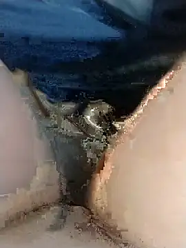 Snapshot of ShopeUN7 chatting on April 14, 2026, 8:36 pm ShopeUN7 online show from April 14, 2026, 8:36 pm