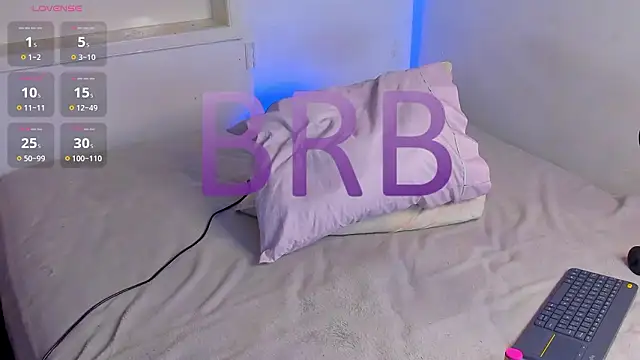 Alejarossi online show from March 4, 2026, 1:41 pm