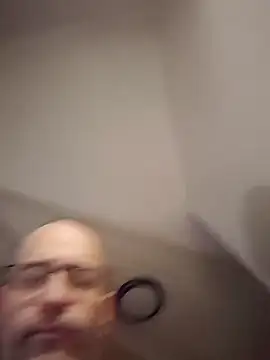 Snapshot of Curious9884 chatting on January 11, 2026, 11:17 am Curious9884 online show from January 11, 2026, 11:17 am