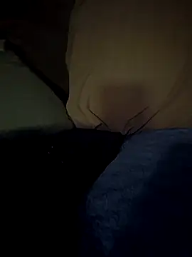 Snapshot of Curious9884 chatting on January 6, 2026, 2:43 pm Curious9884 online show from January 6, 2026, 2:43 pm