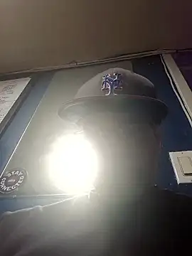 Snapshot of Curious9884 chatting on January 13, 2026, 10:52 am Curious9884 online show from January 13, 2026, 10:52 am