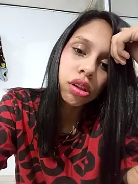 Snapshot of Dakota-Moon chatting on October 12, 2025, 2:46 am Dakota-Moon online show from October 12, 2025, 2:46 am