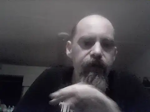 Snapshot of crazyheratic8 chatting on November 23, 2025, 1:48 am crazyheratic8 online show from November 23, 2025, 1:48 am