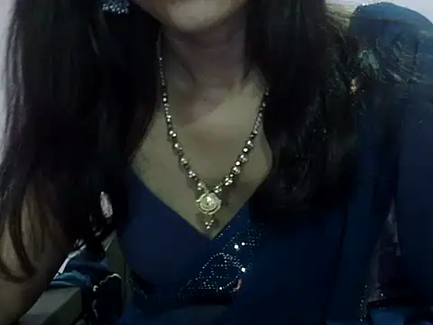 Snapshot of Laila_Cute chatting on May 5, 2026, 6:00 pm Laila Cute online show from May 5, 2026, 6:00 pm