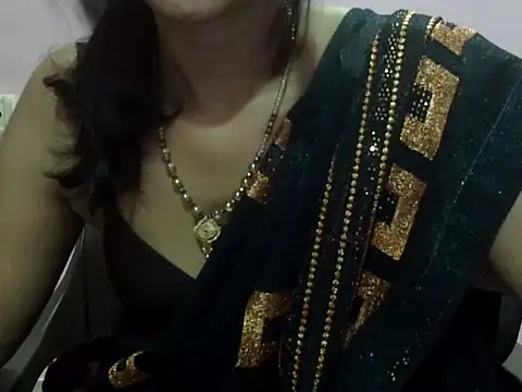 Snapshot of Laila_Cute chatting on May 31, 2026, 4:46 pm Laila Cute online show from May 31, 2026, 4:46 pm