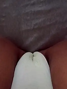 Snapshot of Saradasexy chatting on December 16, 2025, 8:29 am Saradasexy online show from December 16, 2025, 8:29 am