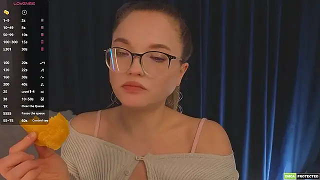 JulieLupo online show from March 29, 2026, 6:15 am