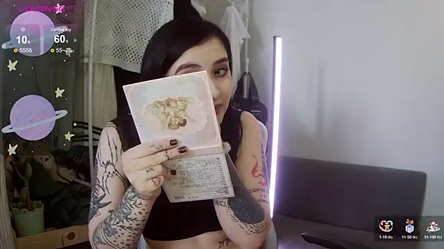 Snapshot of Rin_andersonn chatting on November 13, 2025, 10:08 am Rin andersonn online show from November 13, 2025, 10:08 am