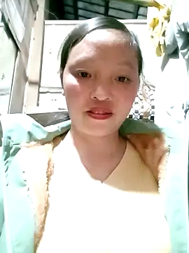 Minkine022 online show from December 4, 2025, 1:10 pm