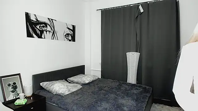 Snapshot of PocketDollX chatting on October 19, 2025, 2:42 pm PocketDollX online show from October 19, 2025, 2:42 pm