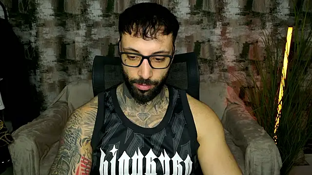 MasculineGuy99 online show from February 10, 2026, 6:51 pm