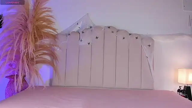 Snapshot of Thiago_Connor21 chatting on October 31, 2025, 5:42 pm Thiago Connor21 online show from October 31, 2025, 5:42 pm