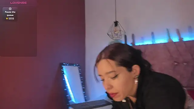 Snapshot of Mia_lopez_1 chatting on November 7, 2025, 11:26 am Mia lopez 1 online show from November 7, 2025, 11:26 am